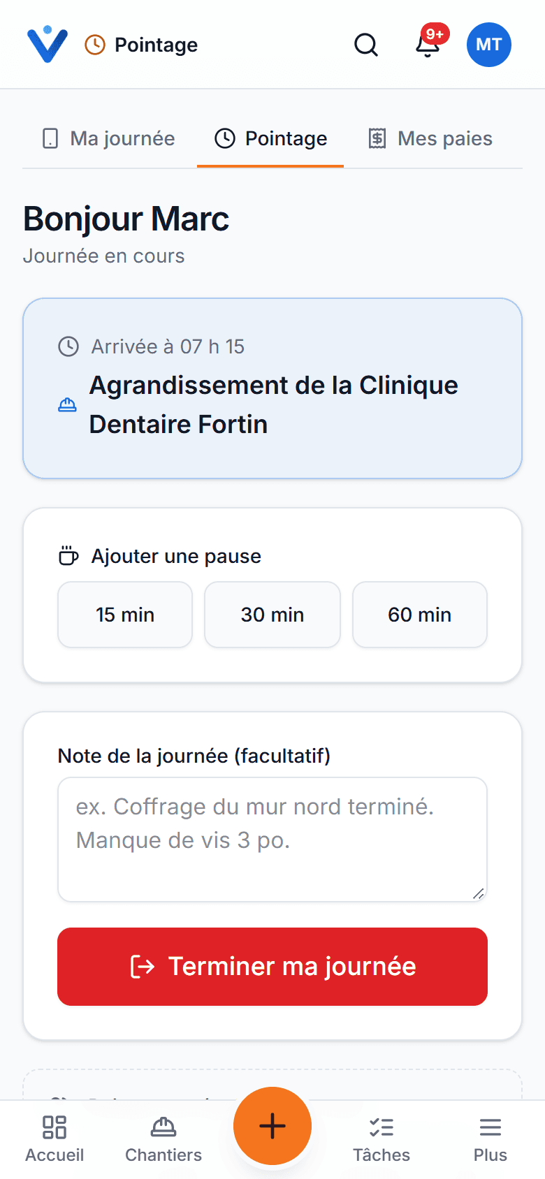 Pointage de Vigio sur un téléphone : journée en cours sur un chantier, pauses et fin de journée
